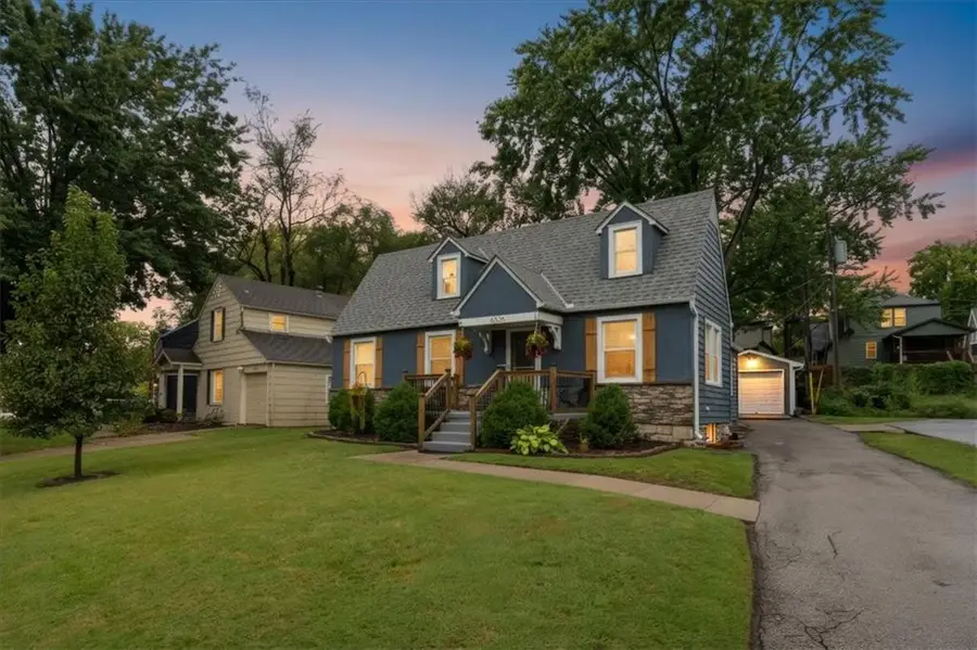 6526 Rockhill Road, Kansas City, MO 64131 - Image #2