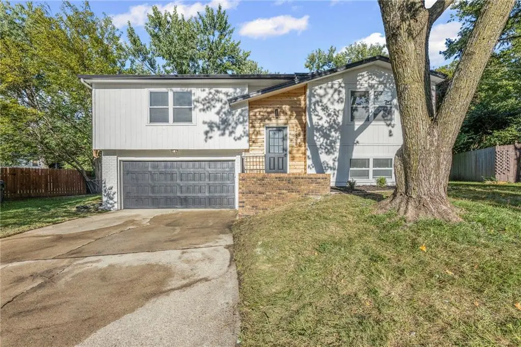 3408 W 13th Street, Lawrence, KS 66049 - Image #1