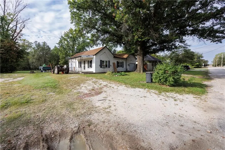 432 E Harrison Street, Fredonia, KS 66736 - Image #2