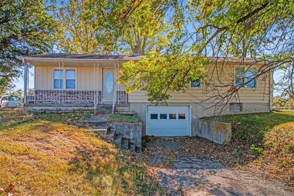 4038 Owl Creek Road, Odessa, MO 64076 - Image #1