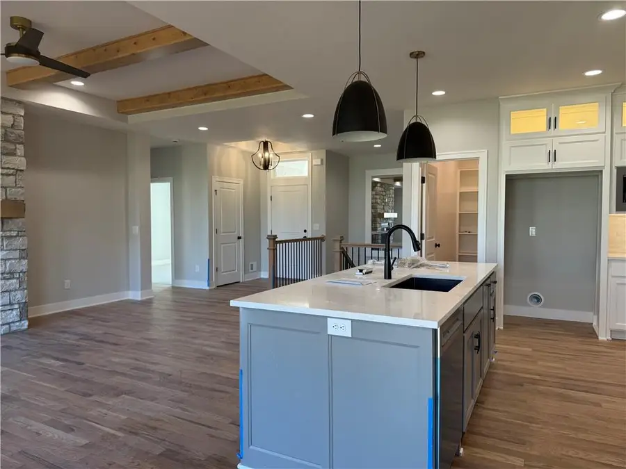 31505 W 86th Court, De Soto, KS 66018 - Image #3