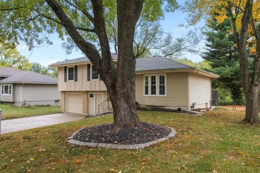 509 SE 20th Street, Oak Grove, MO 64075 - Image #2