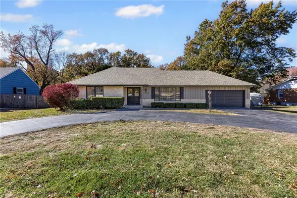 3210 S Crysler Avenue, Independence, MO 64055