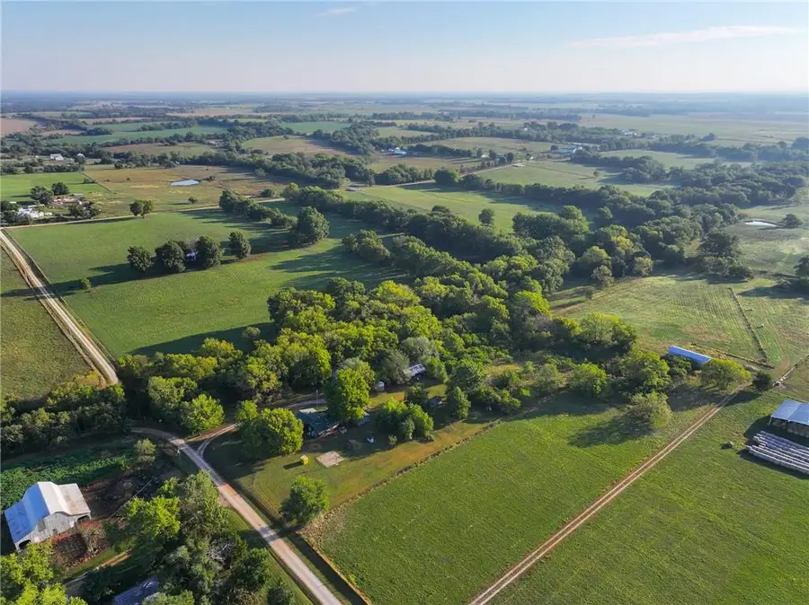 9351 S 2700 Road, Harwood, MO 64750 - Image #3