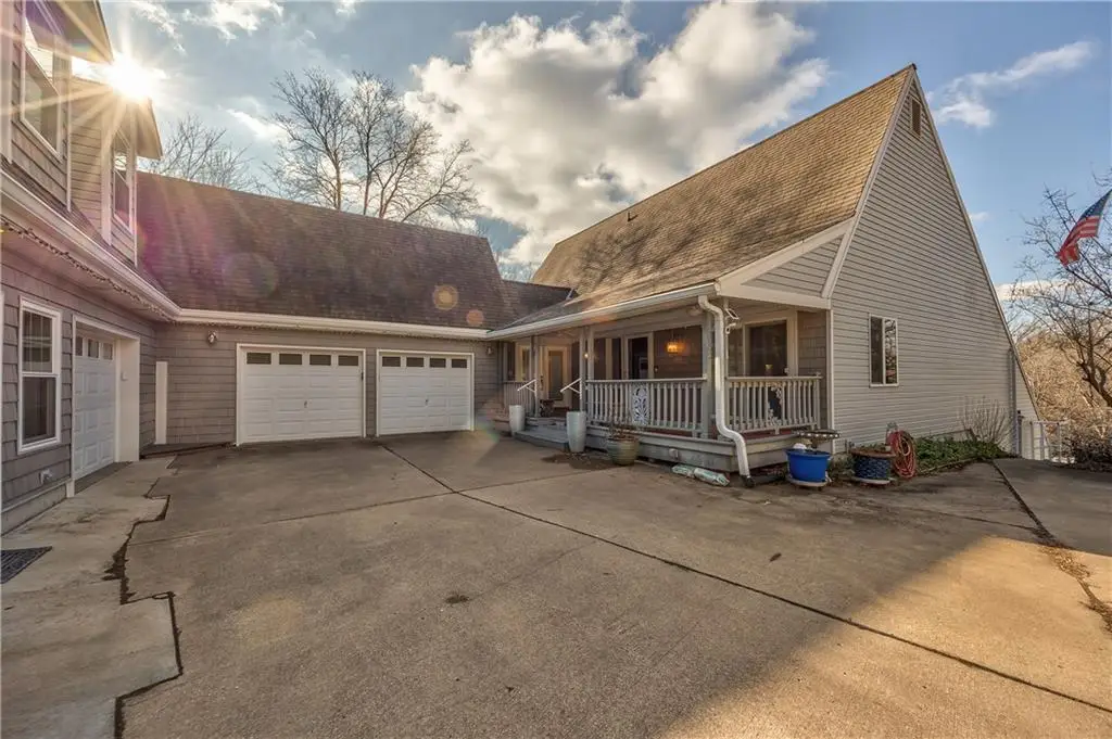 1040 S Wyckford Street, Olathe, KS 66061 - Image #1