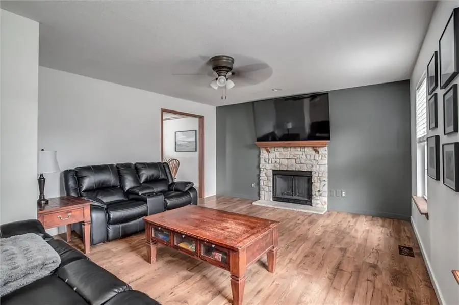 306 W Jefferson Street, Gardner, KS 66030 - Image #3