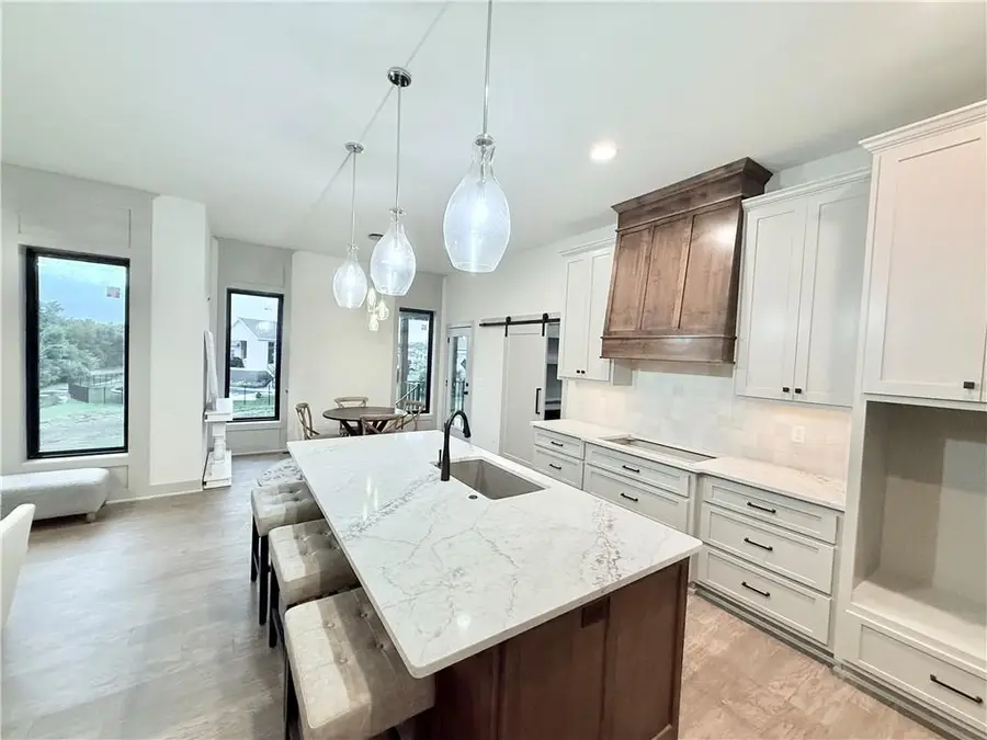 2704 NE Amanda Lane, Blue Springs, MO 64029 - Image #3