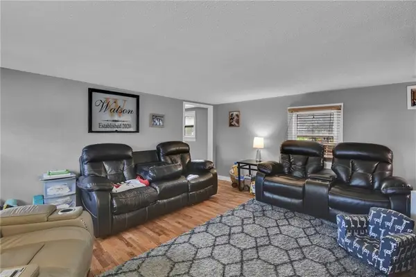 302 S Truman Road, Archie, MO 64725