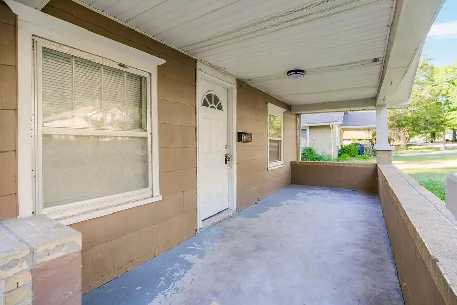 1502 S Pleasant Street, Independence, MO 64055 - Image #3