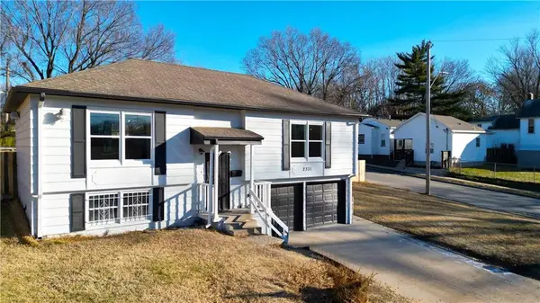 2331 Montgall Avenue, Kansas City, MO 64127