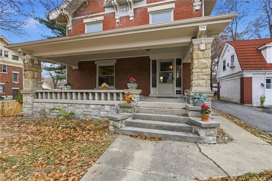 3516 Charlotte Street, Kansas City, MO 64109 - Image #3