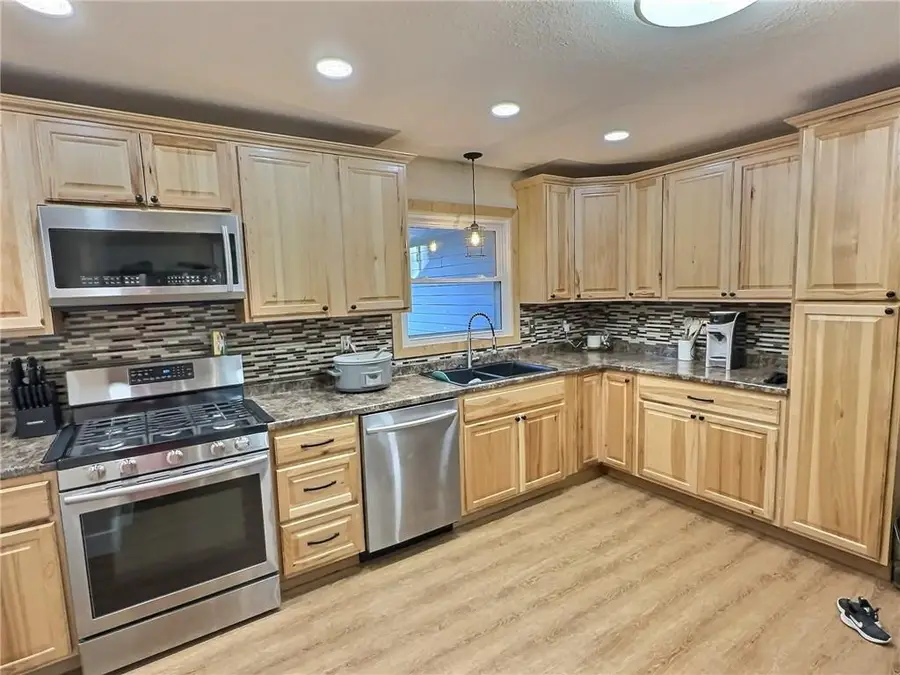 506 W South Street, Nevada, MO 64772 - Image #2