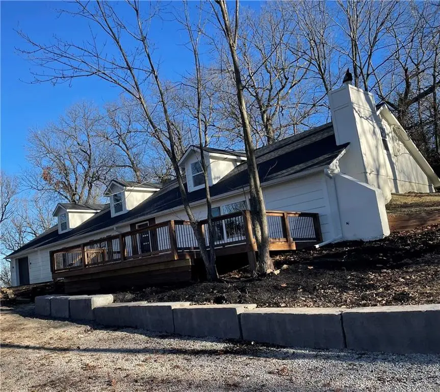 8721 S Hardsaw Road, Oak Grove, MO 64075 - Image #1