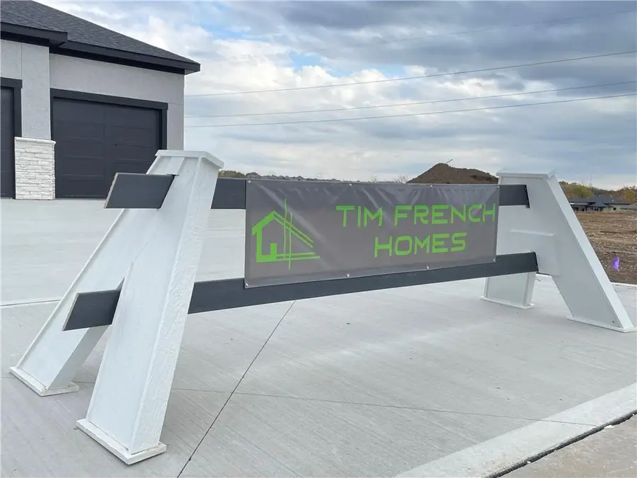 9027 Freedom Circle, Lenexa, KS 66227 - Image #3