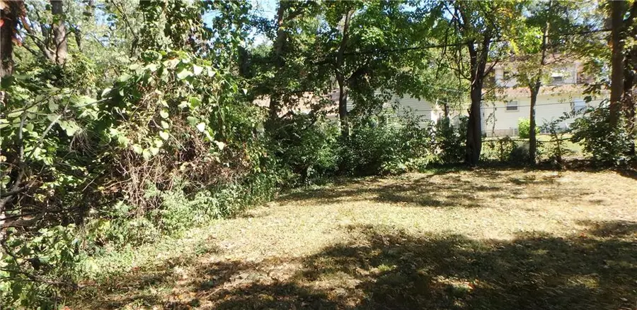 2304 E 75th Street, Kansas City, MO 64132 - Image #3