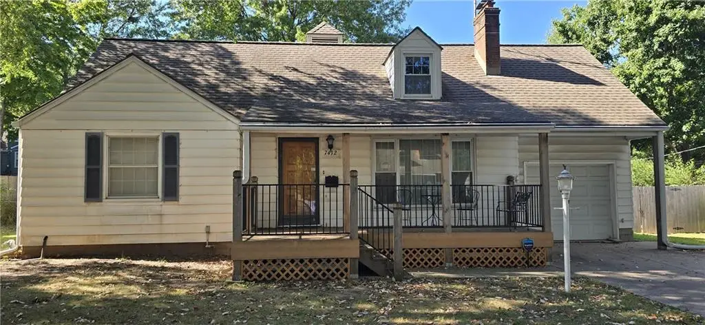7412 Delmar Street, Prairie Village, KS 66208 - Image #1