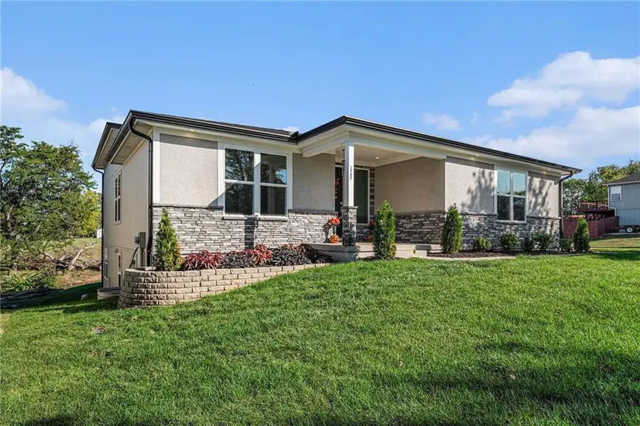 1727 N 91st Street, Kansas City, KS 66112 - Image #2