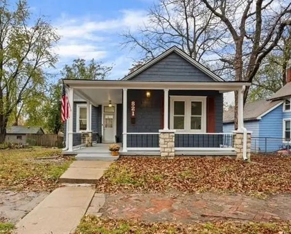 821 Pottawatomie Street, Leavenworth, KS 66048