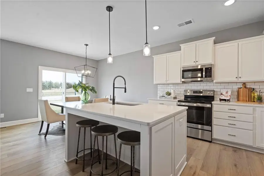 119 NW Mulberry Court, Blue Springs, MO 64014 - Image #2