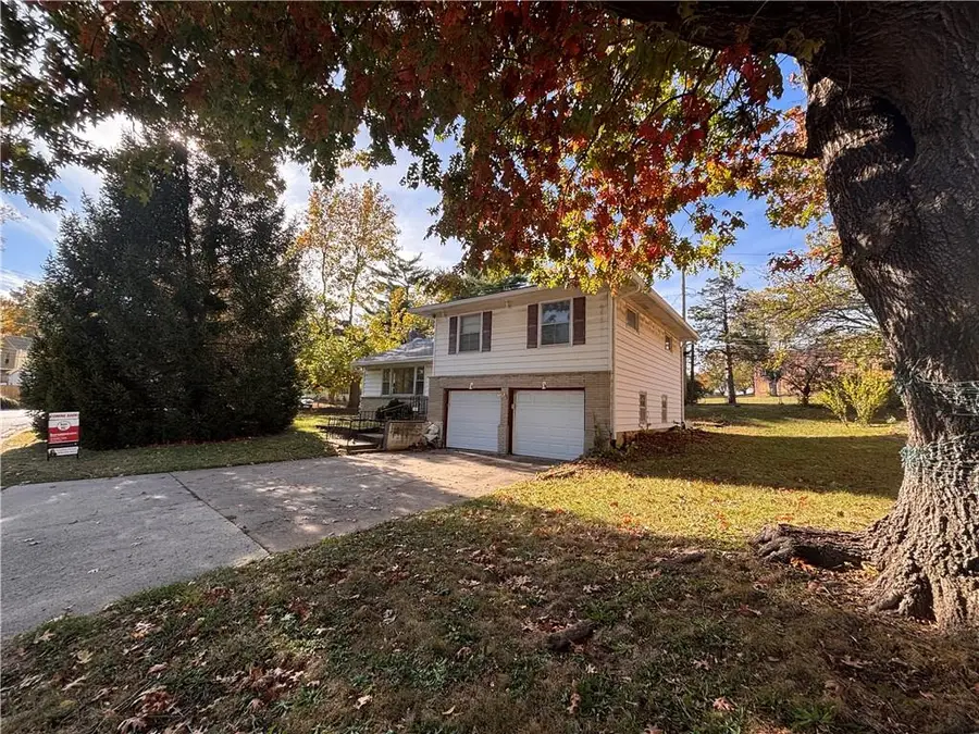 7840 Campbell Street, Kansas City, MO 64131 - Image #2