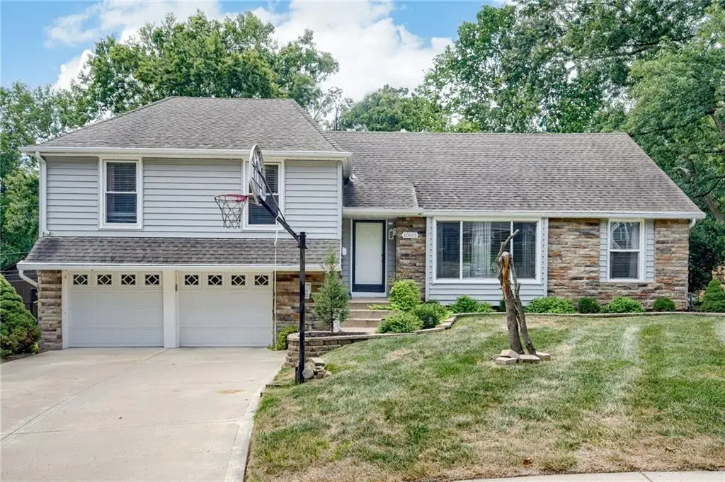 10613 W 98th Terrace, Overland Park, KS 66214 - Image #1