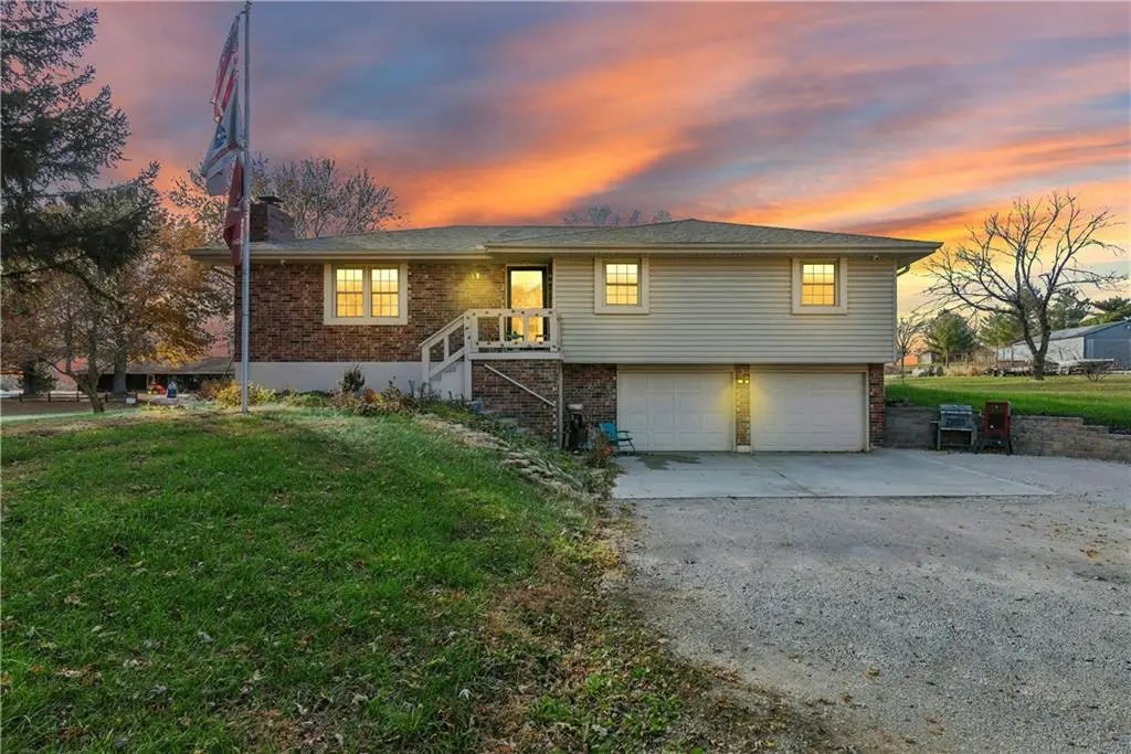 10422 S Outer Belt Road, Oak Grove, MO 64075 - Image #1