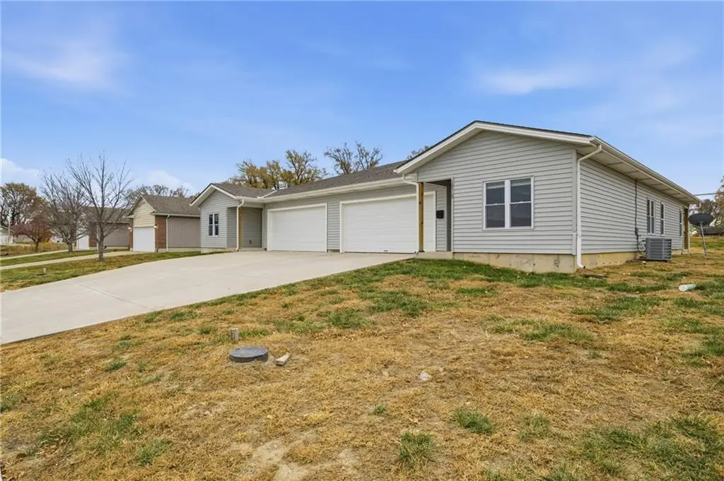 10719 46th Terrace E, Kansas City, MO 64133 - Image #1