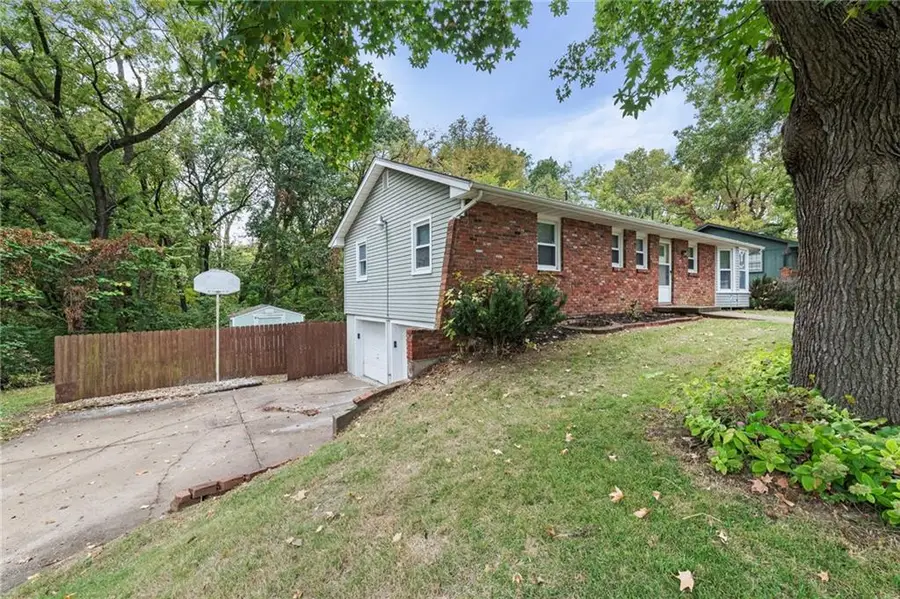 7029 Verde Drive, Kansas City, KS 66109 - Image #3