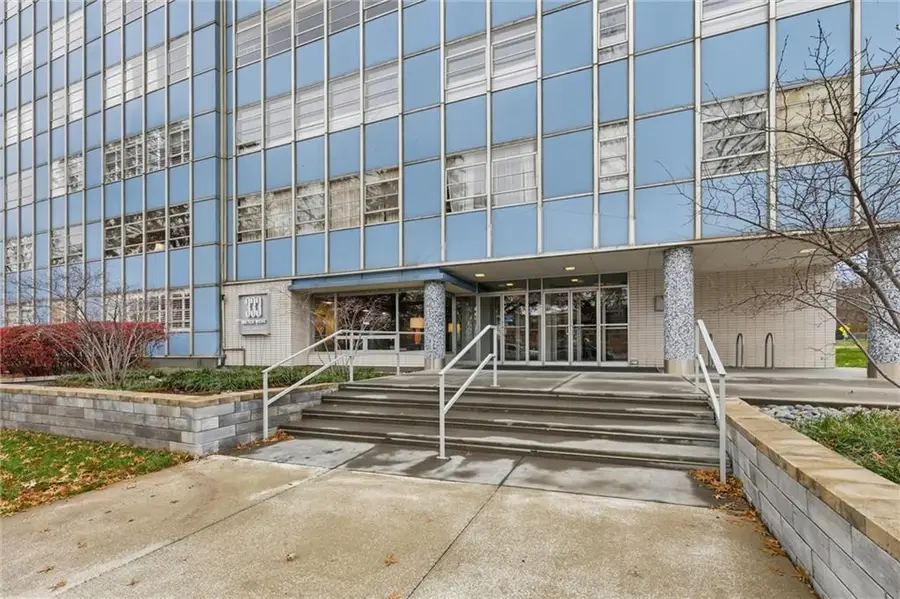 333 W Meyer Boulevard #1104, Kansas City, MO 64113 - Image #3