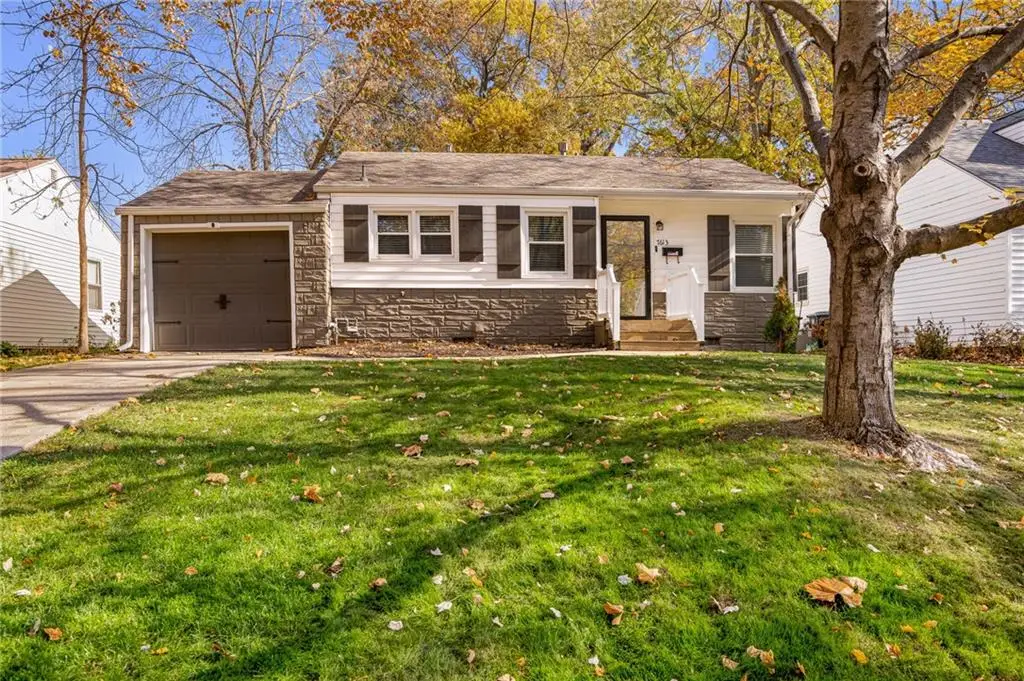 7613 Locust Street, Kansas City, MO 64131 - Image #1