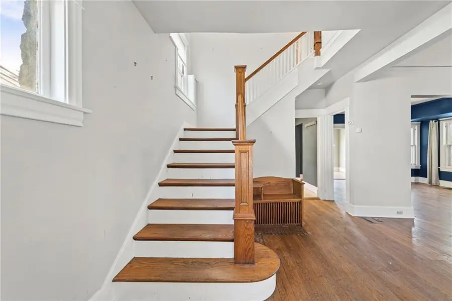 3909 Charlotte Street, Kansas City, MO 64110 - Image #2