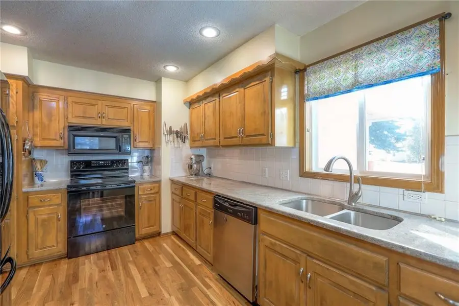 1053 SW 8th Circle, Lees Summit, MO 64081 - Image #3