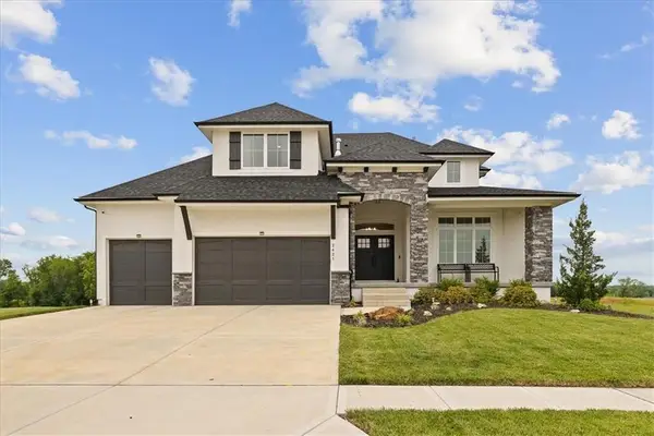 2421 W 177th Street, Overland Park, KS 66085