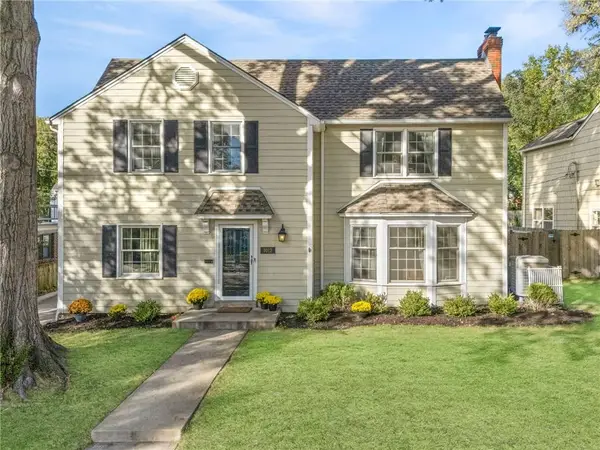 1012 W 69th Terrace, Kansas City, MO 64113