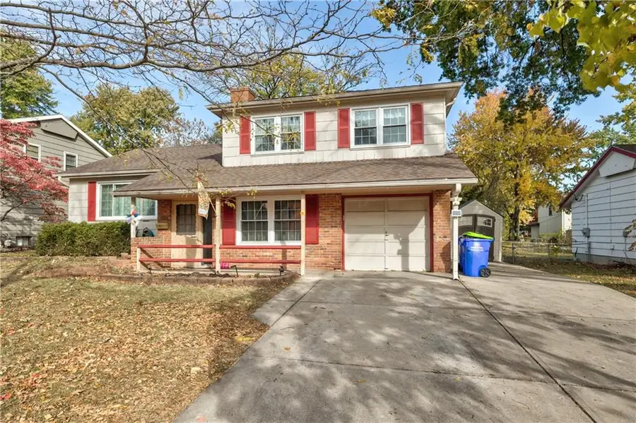 9314 W 89th Terrace, Overland Park, KS 66212 - Image #2