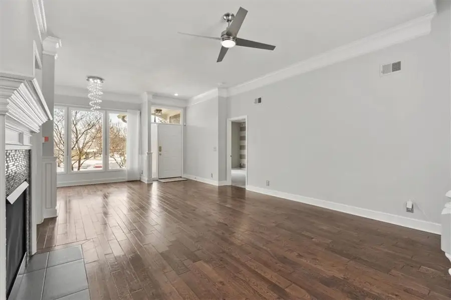 12914 Travis Court, Overland Park, KS 66209 - Image #3