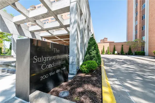 221 W 48th Street #905, Kansas City, MO 64112