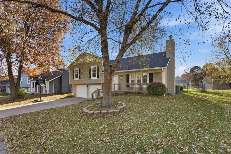 2018 Camille Court, Liberty, MO 64068 - Image #2