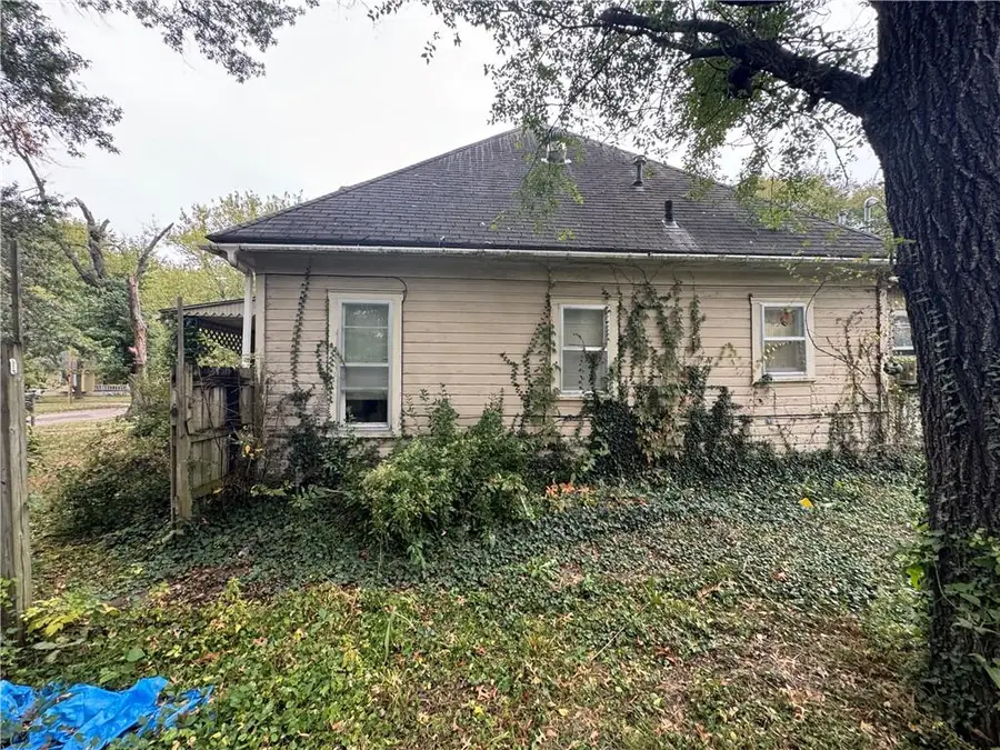 2729 Chess Avenue, Parsons, KS 67357 - Image #3