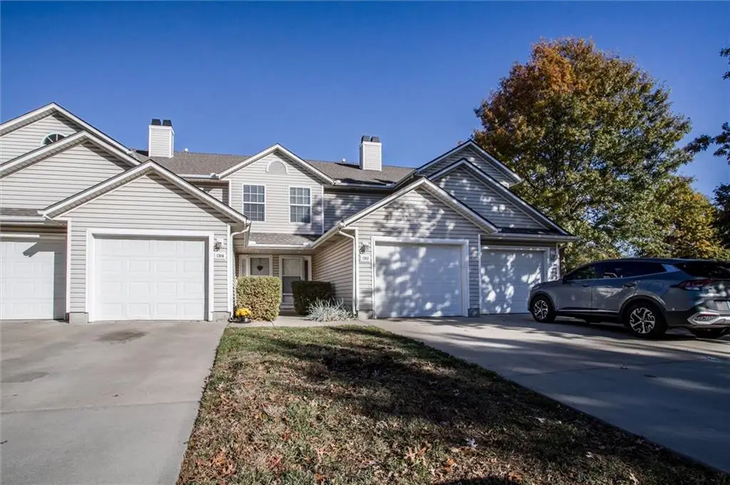 1302 SE Broadway Court, Lees Summit, MO 64081 - Image #1