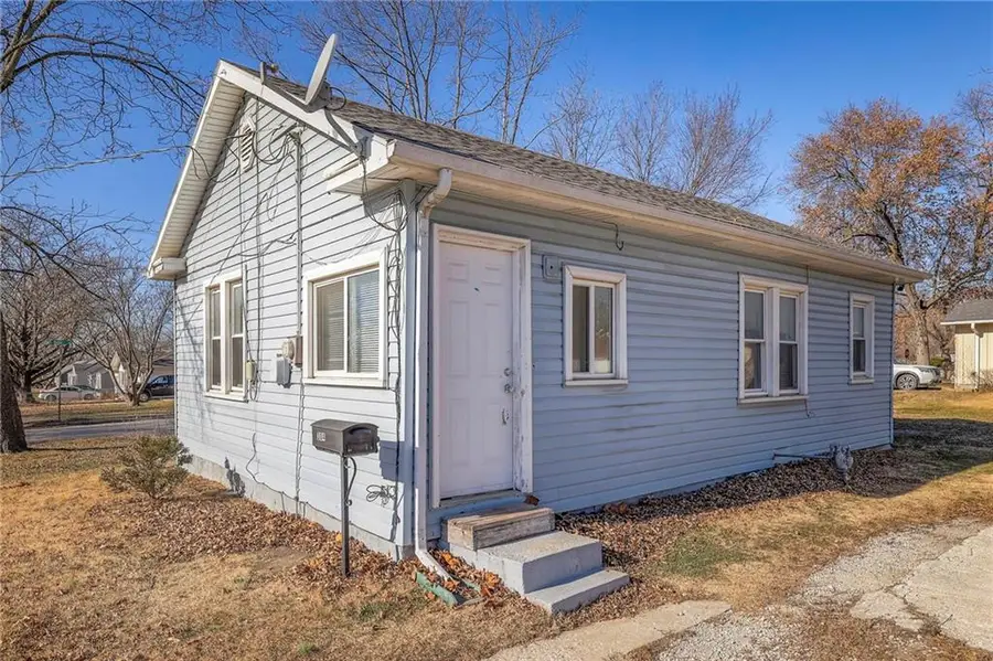 304 W South Street, Harrisonville, MO 64701 - Image #3