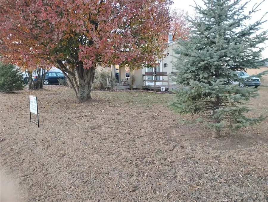133 S Linn Valley Drive, Linn Valley, KS 66040 - Image #2