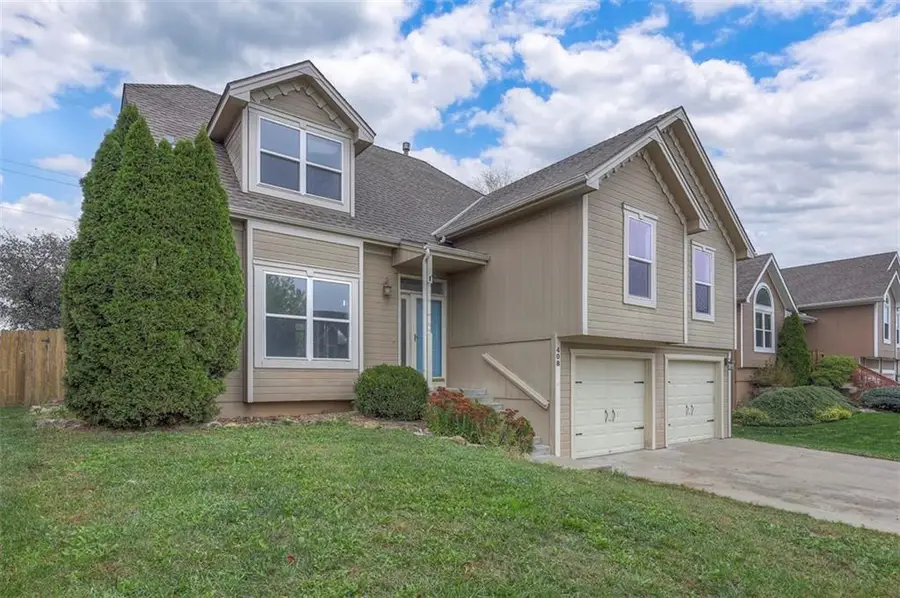 408 Shannon Avenue, Smithville, MO 64089 - Image #2