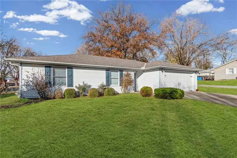 608 N Harrington Street, Dearborn, MO 64439 - Image #3