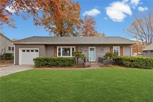 4818 NE 46th Street, Kansas City, MO 64117