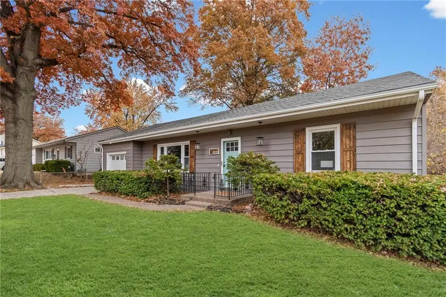 4818 NE 46th Street, Kansas City, MO 64117 - Image #2