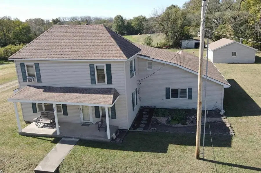 501 N Platte Avenue, Edgerton, MO 64444 - Image #2
