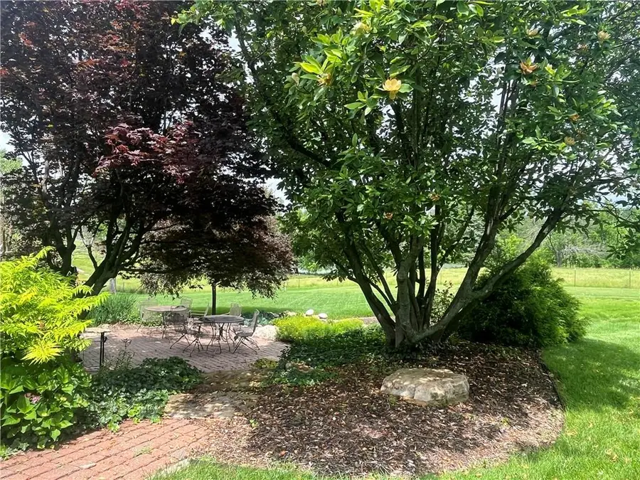 6098 W 295th Street, Louisburg, KS 66053 - #2