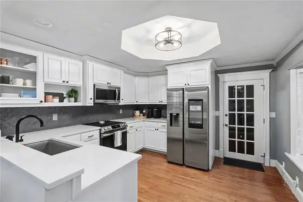 72 E 1600 Road, Baldwin City, KS 66006