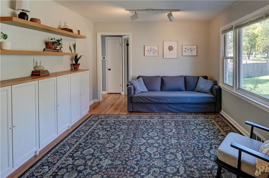 7315 Dearborn Street, Overland Park, KS 66204 - Image #3